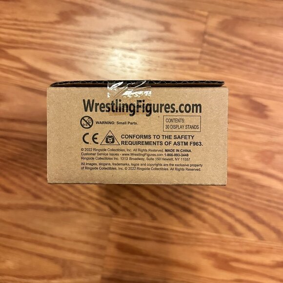 AEW Unrivaled 3 figure Set with 30 pack Display Stands - Picture 15 of 16